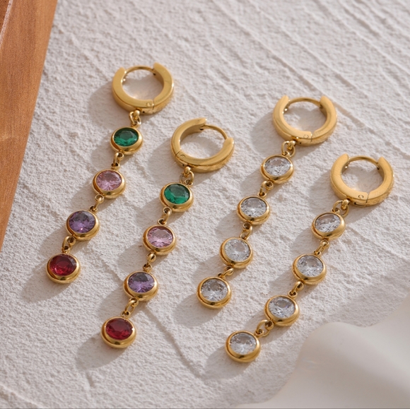 Elegant Colourful Diamond Earrings - Picture 4 of 7